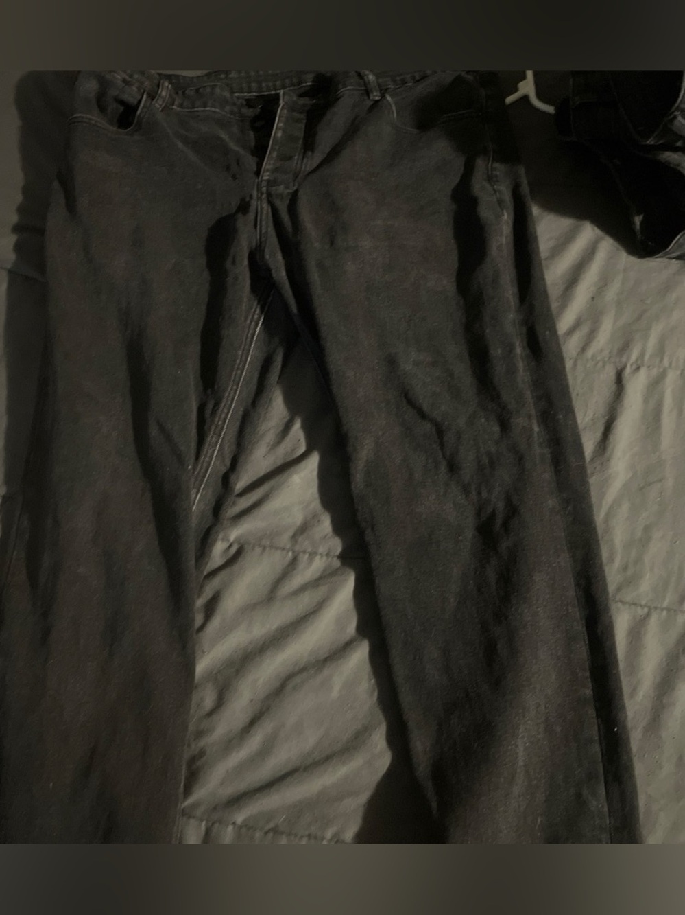 ksubi
(never had a tag even when i bought off the ksubi website)